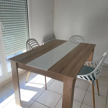 شقة T2 En Avec Piscine Commune Onet-le-Château