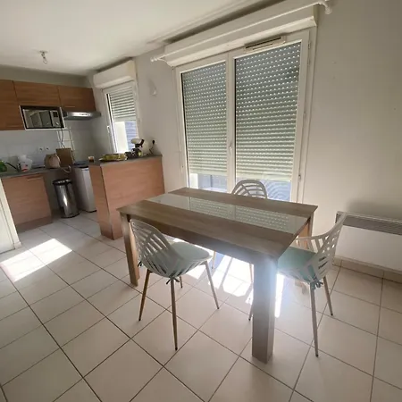 شقة T2 En Avec Piscine Commune *